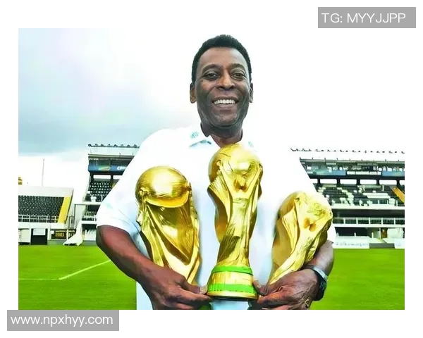 贝利亲笔签名珍藏品揭秘,传奇足球之星的独特纪念价值